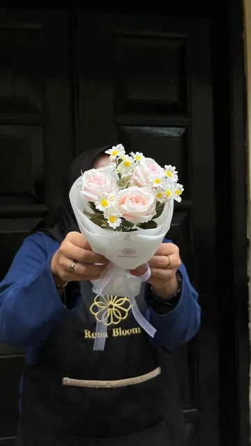 Mini bouquet mawar